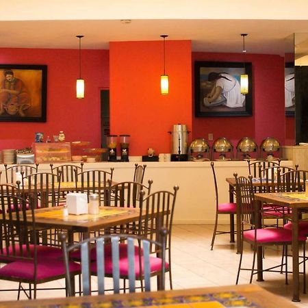Hotel Real Azteca Boulevard León Kültér fotó
