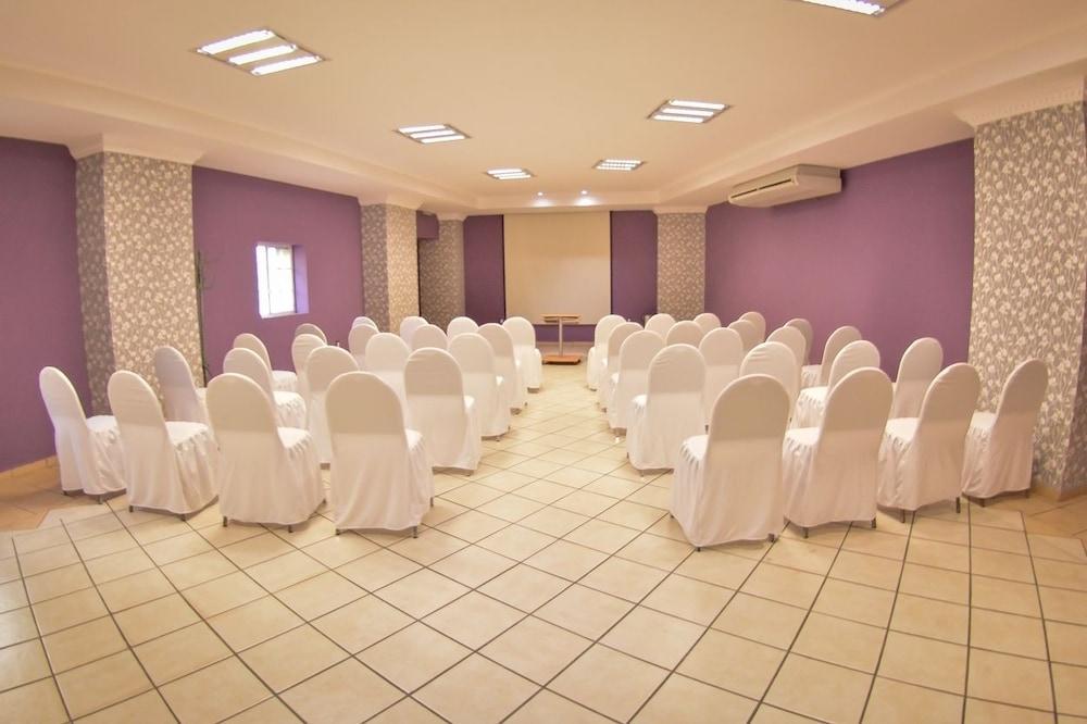 Hotel Real Azteca Boulevard León Kültér fotó